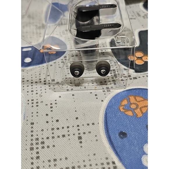 JBL By Harman Tune Beam Perfect Fit Wireless Pure Bass Zero Noise Earbuds, Black - Picture 5 of 9